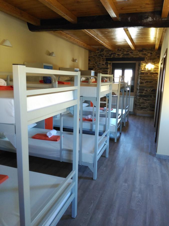 Albergue Pension Porta Santa Baleira Exterior photo